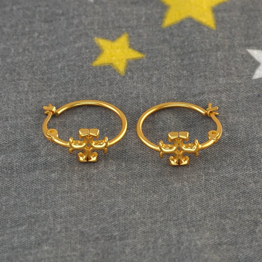 Tory Burch Small Eleanor Hoop Earrings in Rolled Brass (Brand New with Dust Bag) - Picture 5 of 6
